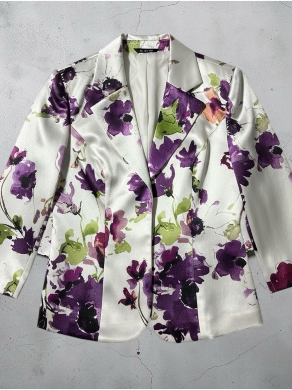 Alex Evenings White Satin Blazer with Purple Floral Print